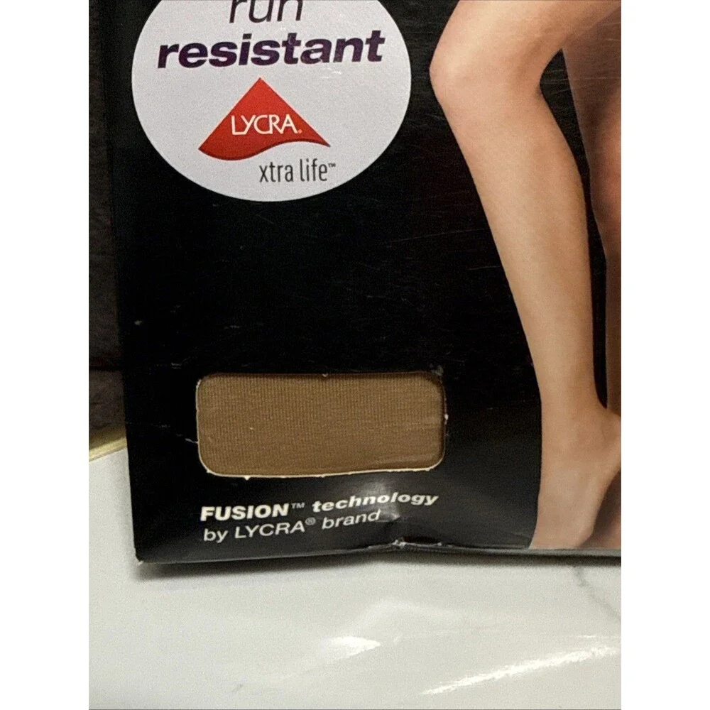 Peds Ultra Sheer Smooth Shaping Control Top Pantyhose Run Resistant QUEEN Nude